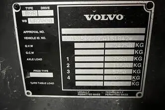 Volvo 8900 B9R, 286 kW, diisel, automaat
