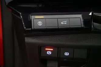 Renault Austral, 1.3, 116 kW, гибрид, автомат, передний привод