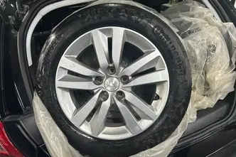 Peugeot 308, 1.2, 96 kW, bensiin, automaat, esivedu