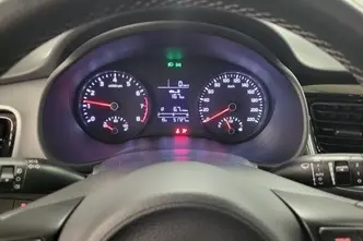 Kia Stonic, 1.0, 88 kW, bensiin, manuaal, esivedu