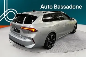 Opel Astra, 1.2, 107 kW, гибрид, автомат, передний привод