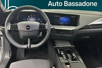 Opel Astra, 1.2, 107 kW, гибрид, автомат, передний привод