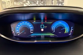 Peugeot 3008, 1.6, 132 kW, plug-in hybrid, automatic, front-wheel drive