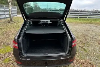 Škoda Superb, 2.0, 110 kW, дизель, механическая, передний привод