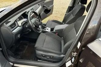 Škoda Superb, 2.0, 110 kW, дизель, механическая, передний привод