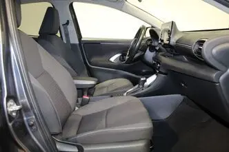 Toyota Yaris, 1.5, 68 kW, hübriid, automaat, esivedu