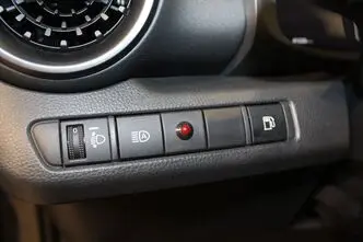 Toyota C-HR, 1.8, 72 kW, hübriid, automaat, esivedu