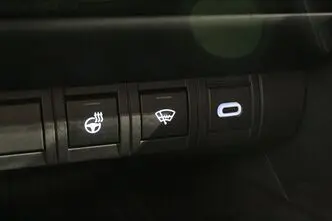 Toyota C-HR, 1.8, 72 kW, hübriid, automaat, esivedu