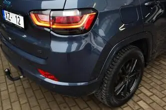 Jeep Compass, 1.3, 176 kW, подключаемый гибрид, автомат