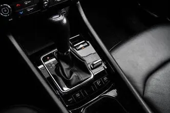 Jeep Compass, 1.3, 176 kW, подключаемый гибрид, автомат