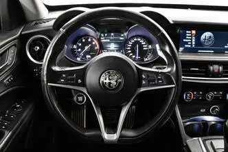 Alfa Romeo Stelvio, 2.0, 206 kW, бензин, автомат, полный привод
