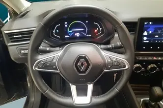 Renault Clio, 1.6, 67 kW, гибрид, автомат, передний привод