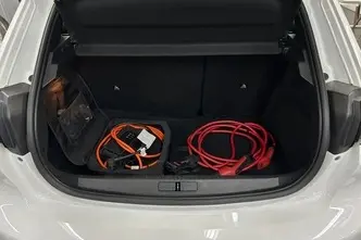 Peugeot 208, elekter, automaat, esivedu