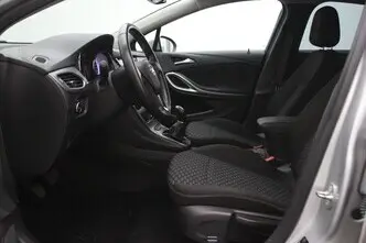 Opel Astra, 1.6, 81 kW, diesel, manual, front-wheel drive