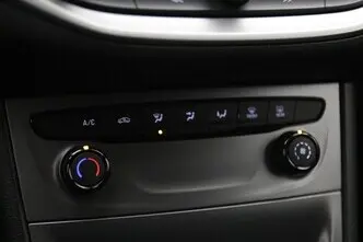 Opel Astra, 1.6, 81 kW, diesel, manual, front-wheel drive