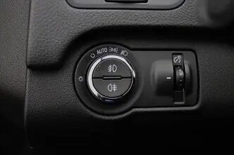 Opel Insignia, 1.6, 100 kW, diisel, manuaal, esivedu