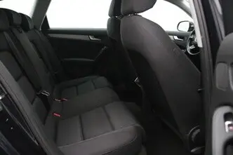 Audi A4, 1.8, 125 kW, bensiin, manuaal, esivedu