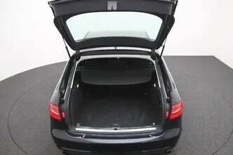 Audi A4, 1.8, 125 kW, bensiin, manuaal, esivedu