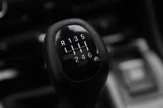 BMW 218, 1.5, 103 kW, bensiin, manuaal, esivedu