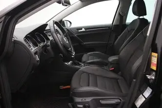 Volkswagen Golf, 1.2, 77 kW, bensiin, automaat, esivedu