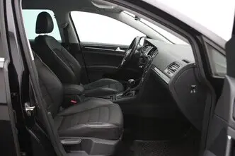 Volkswagen Golf, 1.2, 77 kW, bensiin, automaat, esivedu