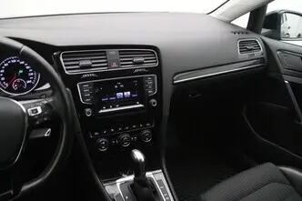 Volkswagen Golf, 1.2, 77 kW, bensiin, automaat, esivedu