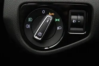 Volkswagen Golf, 1.2, 77 kW, bensiin, automaat, esivedu