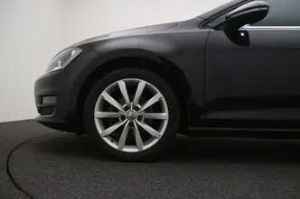 Volkswagen Golf, 1.2, 77 kW, bensiin, automaat, esivedu