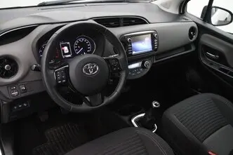 Toyota Yaris, 1.0, 53 kW, bensiin, manuaal, esivedu
