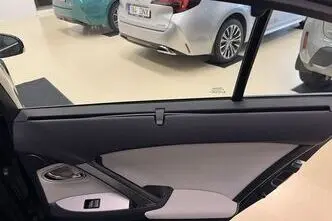 Toyota Avensis, 2.2, 110 kW, дизель, автомат, передний привод