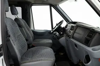 Ford Transit, 2.2, 92 kW, дизель, механическая, передний привод