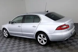 Škoda Superb, 2.0, 125 kW, дизель, автомат, передний привод