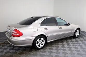 Mercedes-Benz E 320, 3.2, 165 kW, бензин, автомат, задний привод