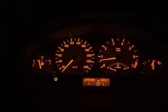 BMW 325, 2.5, 141 kW, bensiin, manuaal, nelikvedu