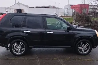 Nissan X-Trail, 2.0, 110 kW, дизель, автомат, полный привод