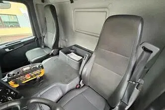 Scania P320, 235 kW, diisel, automaat