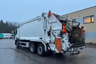 Scania P410, 302 kW, diisel, automaat