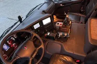 Scania P410, 302 kW, diisel, automaat