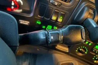 Scania P410, 302 kW, diisel, automaat