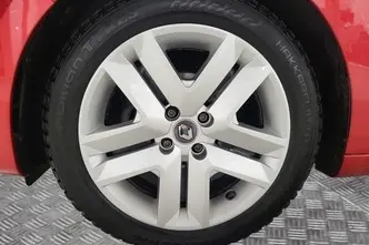 Renault Clio, 1.0, 67 kW, бензин, механическая, передний привод