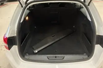 Peugeot 308, 1.2, 96 kW, bensiin, automaat, esivedu