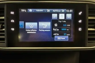 Peugeot 308, 1.2, 96 kW, bensiin, automaat, esivedu