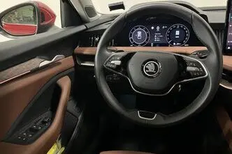 Škoda Superb, 1.5, 110 kW, hybrid, automatic, front-wheel drive