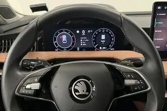 Škoda Superb, 1.5, 110 kW, hybrid, automatic, front-wheel drive