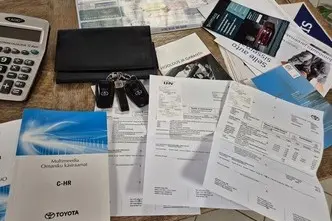 Toyota C-HR, 1.8, 72 kW, hübriid, automaat, esivedu