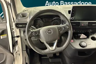 Opel Combo, 1.2, 96 kW, бензин, автомат, передний привод