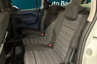 Opel Combo, 1.2, 96 kW, бензин, автомат, передний привод