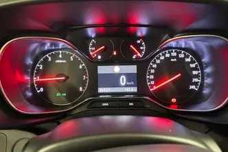 Opel Combo, 1.2, 96 kW, бензин, автомат, передний привод