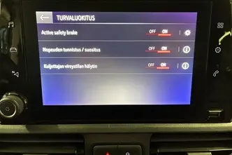 Opel Combo, 1.2, 96 kW, бензин, автомат, передний привод