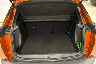 Peugeot 2008, 1.2, 96 kW, petrol, automatic, front-wheel drive